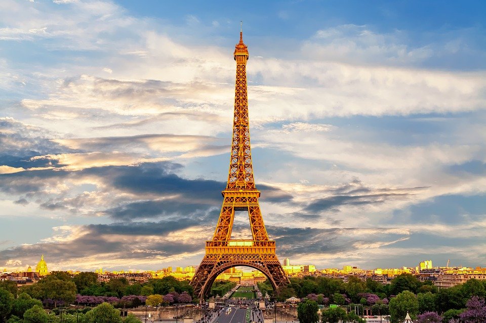 Esta imagen tiene el atributo alt vacío; su nombre de archivo es paris-1.jpg
